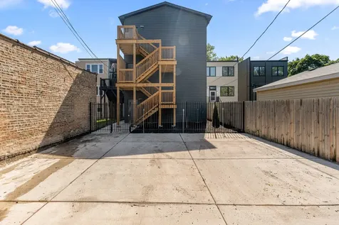 6150 South Saint Lawrence Avenue Chicago IL 60637