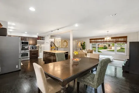 804 West Manor Court Glenwood IL 60425