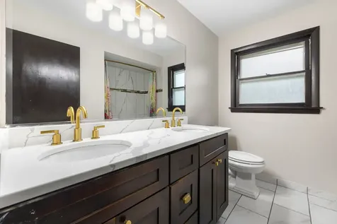 804 West Manor Court Glenwood IL 60425