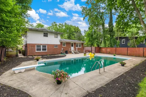 804 West Manor Court Glenwood IL 60425