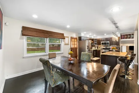 804 West Manor Court Glenwood IL 60425