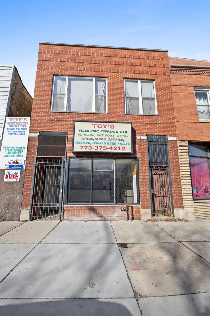 336 South Laramie Avenue Chicago IL 60644