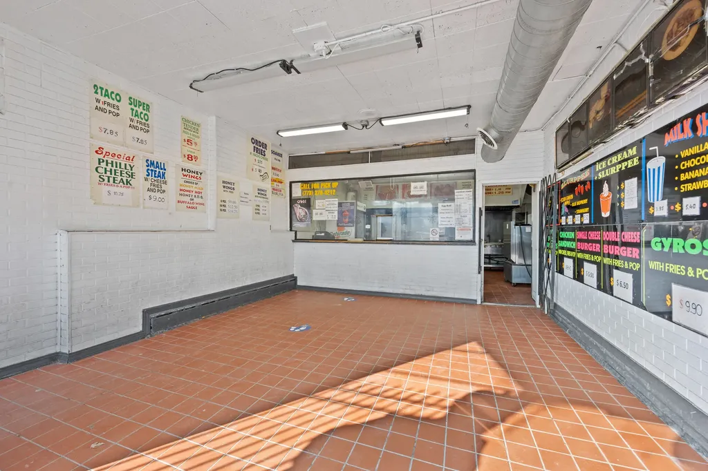 336 South Laramie Avenue Chicago IL 60644