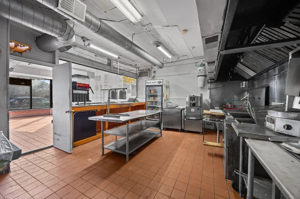 336 South Laramie Avenue Chicago IL 60644