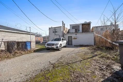 336 South Laramie Avenue Chicago IL 60644