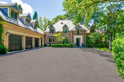 30 South Sheridan Road Lake Forest IL 60045