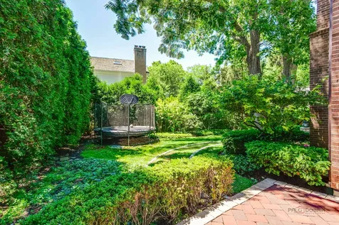30 South Sheridan Road Lake Forest IL 60045