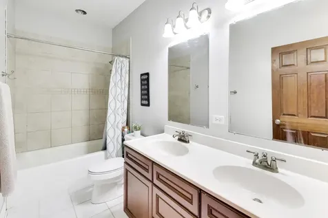 11905 Kingston Place Algonquin IL 60102