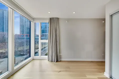 198 North Park Drive Chicago IL 60601