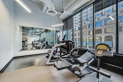 198 North Park Drive Chicago IL 60601