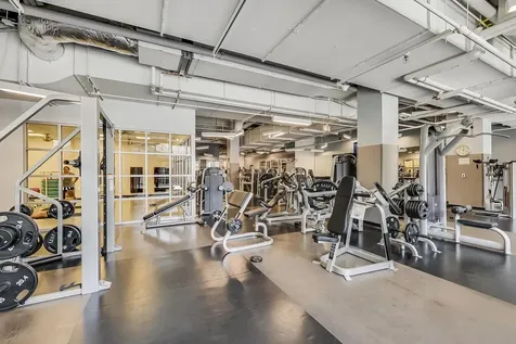 198 North Park Drive Chicago IL 60601