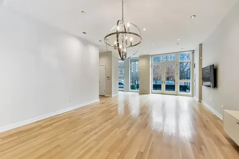 198 North Park Drive Chicago IL 60601