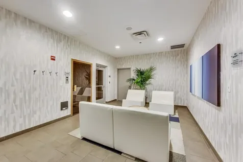 198 North Park Drive Chicago IL 60601