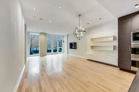 198 North Park Drive Chicago IL 60601
