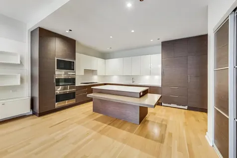 198 North Park Drive Chicago IL 60601