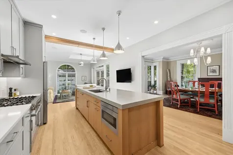 314 Lake Street Evanston IL 60201