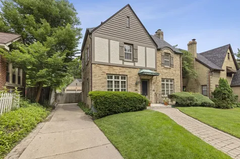 801 Lundvall Avenue Rockford IL 61107