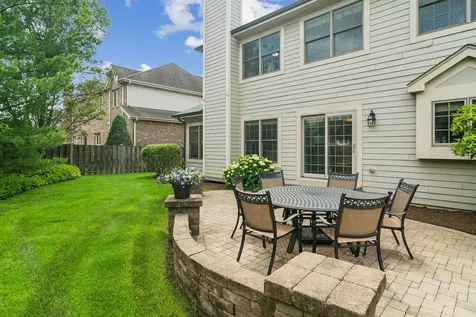 1401 North Illinois Avenue Arlington Heights IL 60004
