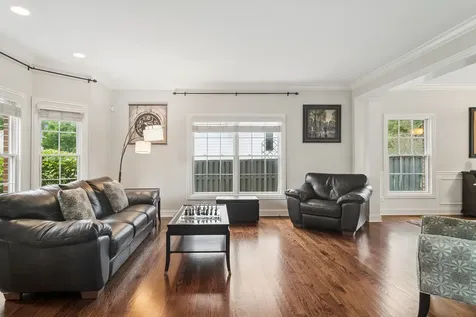 1401 North Illinois Avenue Arlington Heights IL 60004