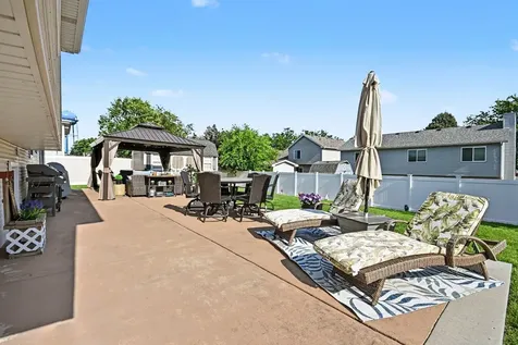2509 Waterford Drive Crest Hill IL 60403
