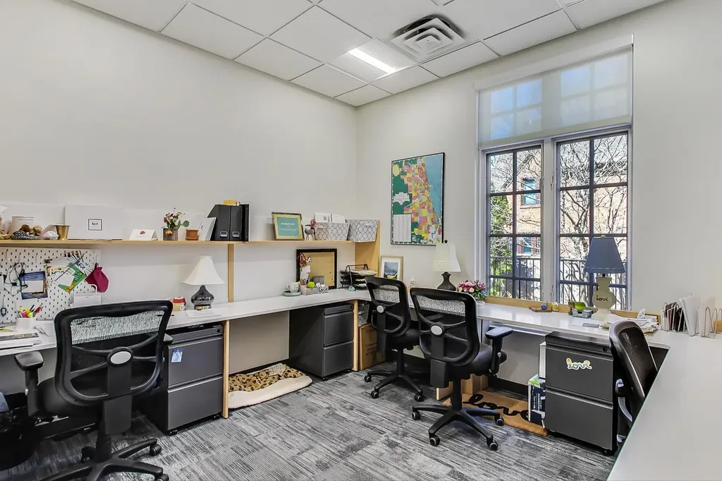 324 West Touhy Avenue Park Ridge IL 60068
