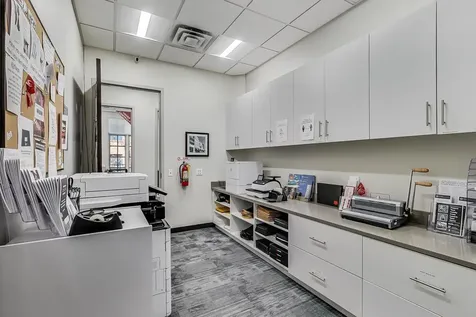 324 West Touhy Avenue Park Ridge IL 60068