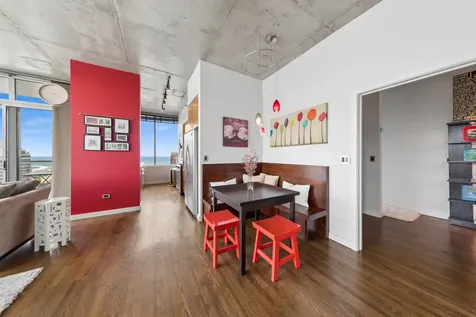 1720 South Michigan Avenue Chicago IL 60616