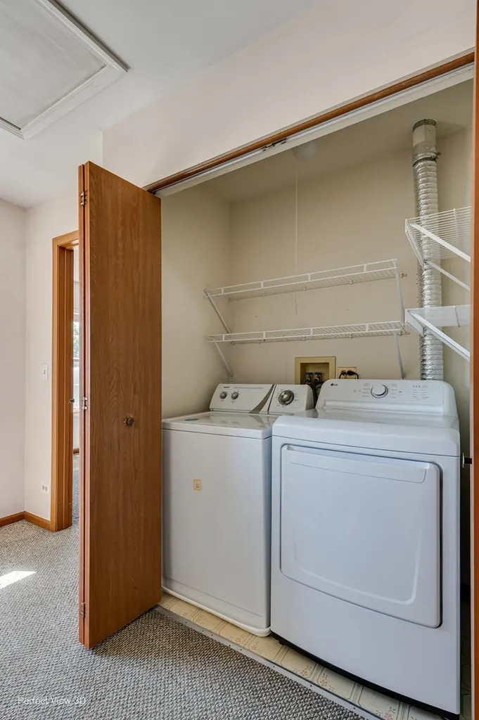 1111 Vail Court Naperville IL 60540