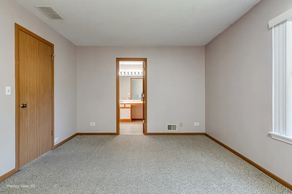 1111 Vail Court Naperville IL 60540