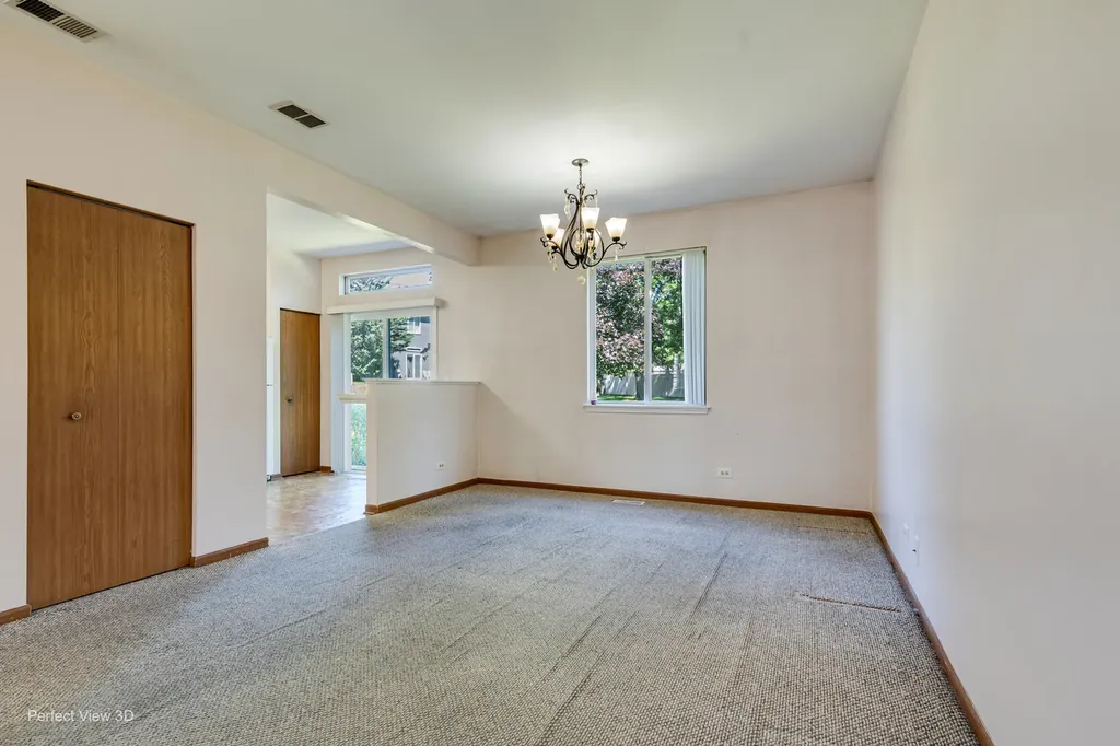 1111 Vail Court Naperville IL 60540