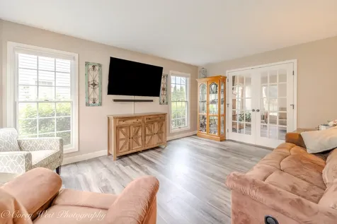 1431 Steeplechase Road Bartlett IL 60103