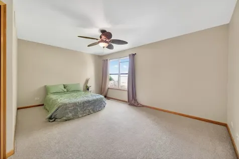 322 Hemlock Lane Oswego IL 60543