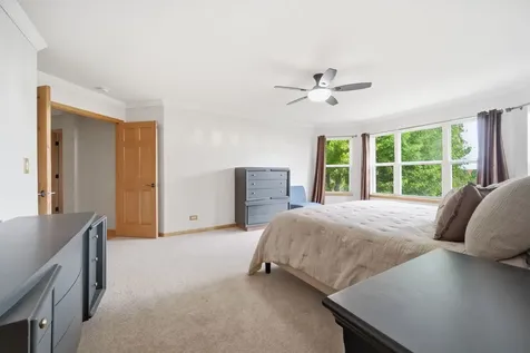322 Hemlock Lane Oswego IL 60543