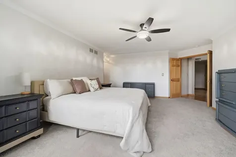 322 Hemlock Lane Oswego IL 60543