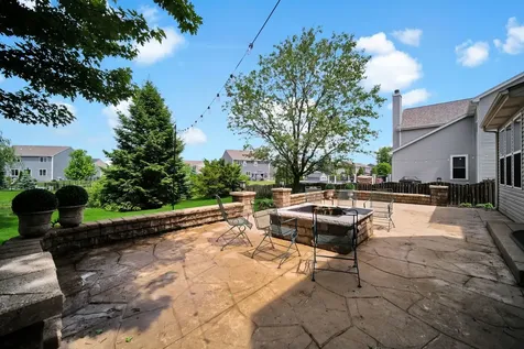 322 Hemlock Lane Oswego IL 60543