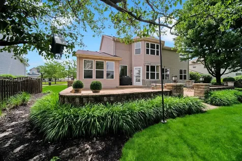 322 Hemlock Lane Oswego IL 60543