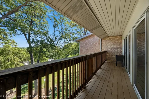 5801 Oakwood Drive Lisle IL 60532