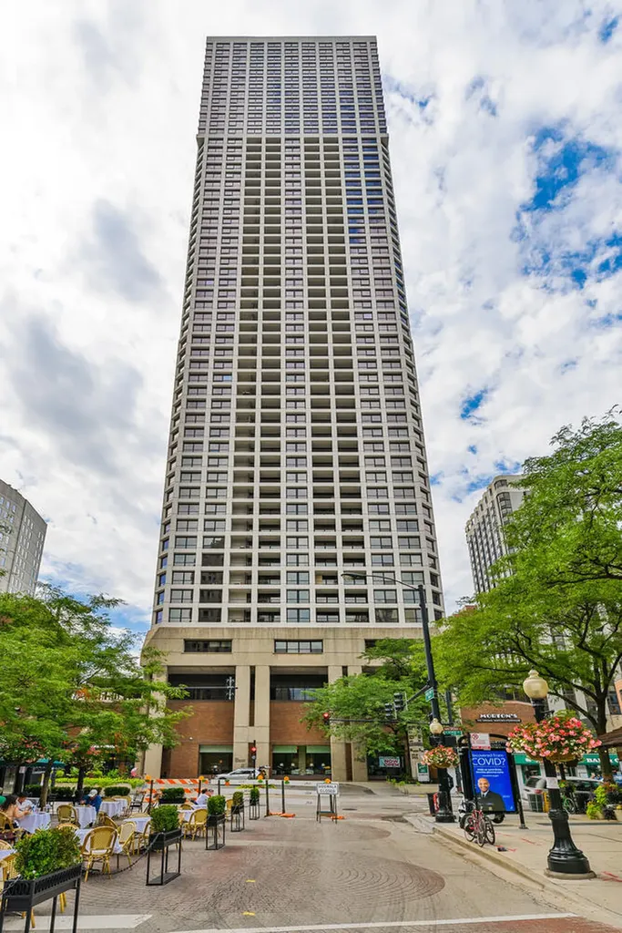1030 North State Street Chicago IL 60610