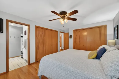 28W075 Aurora Avenue Naperville IL 60540