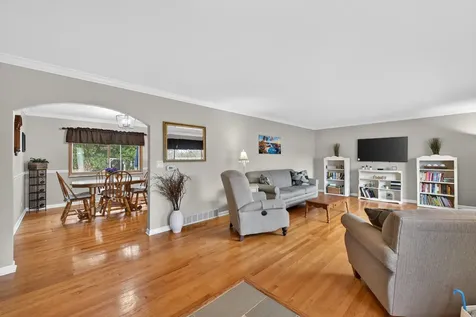 28W075 Aurora Avenue Naperville IL 60540