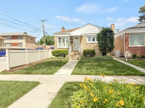 2217 Keystone Avenue North Riverside IL 60546
