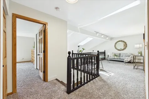 551 Roosevelt Court Grayslake IL 60030