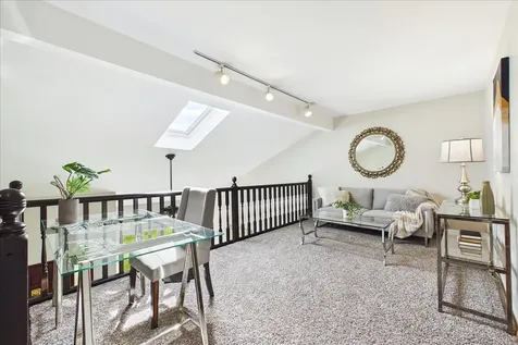 551 Roosevelt Court Grayslake IL 60030