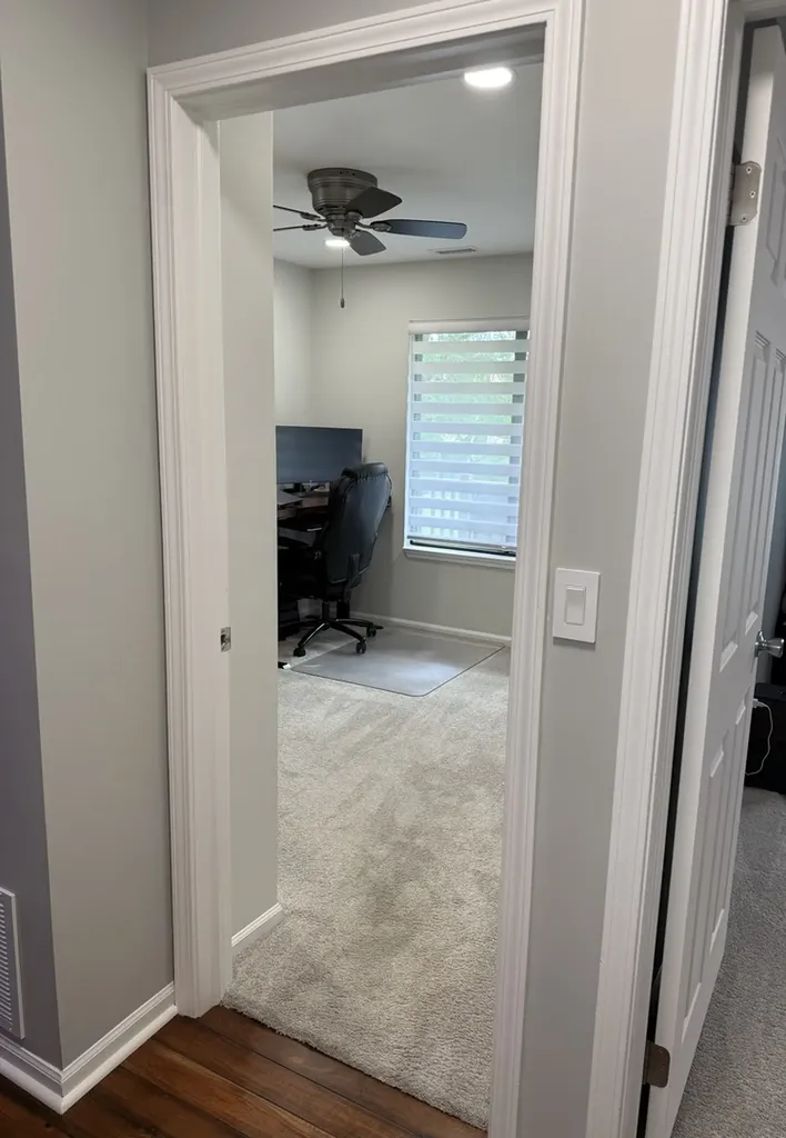 372 Sandhurst Circle Glen Ellyn IL 60137