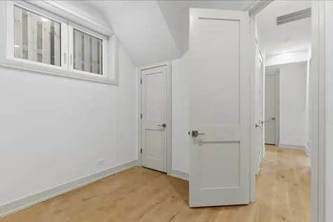 6414 North Francisco Avenue Chicago IL 60645