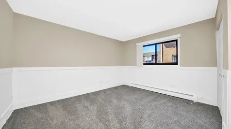 6101 West 64th Place Chicago IL 60638
