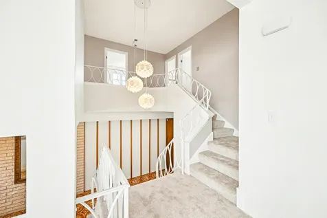 9834 North Maynard Terrace Niles IL 60714