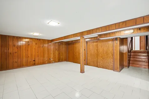 9834 North Maynard Terrace Niles IL 60714