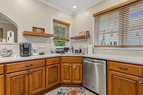 204 West Green Street Farmer City IL 61842