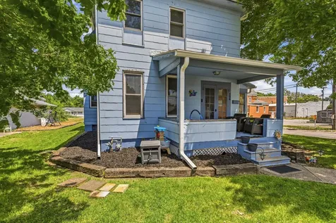 204 West Green Street Farmer City IL 61842